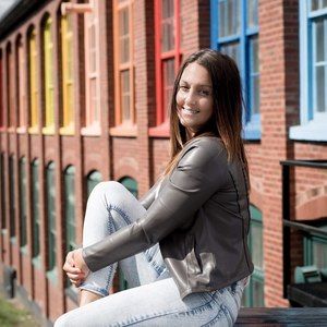 Meet your Posher, Justine